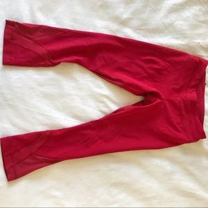 Red Lululemon leggings